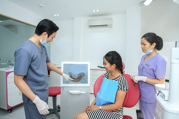 Bạn nên chọn địa chỉ nha khoa cắm Implant sẵn sàng chia sẻ về các ca điều trị răng tương tự.